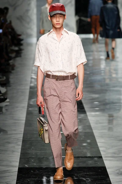 Look 41